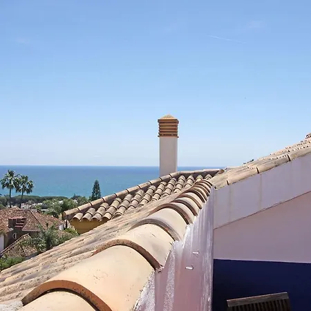 1115 Duplex Penthouse Apartment