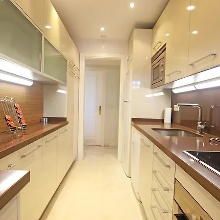 1115 Duplex Penthouse Apartment
